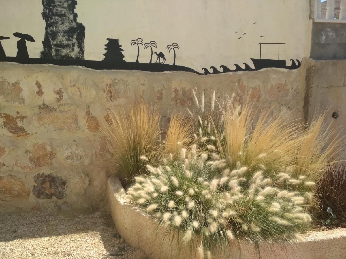 The Little B&B On The Hill Wadi Musa Exterior photo