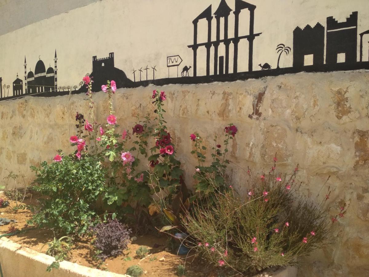 The Little B&B On The Hill Wadi Musa Exterior photo